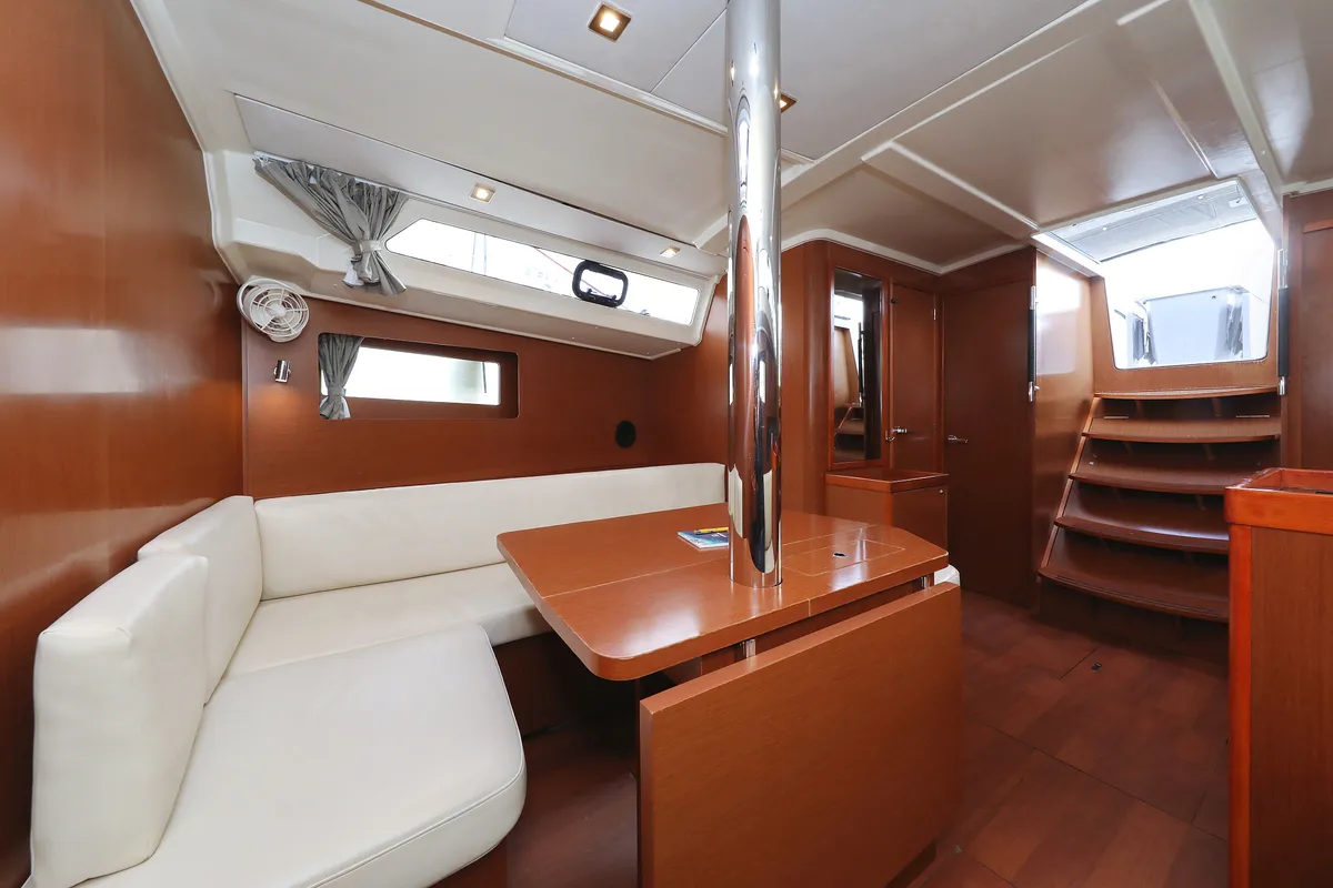 Salon of Dream Course, a Beneteau Oceanis 41.1 sailboat at Vodice, Croatia