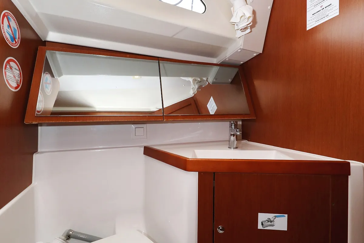 Head on Dream Course, a Beneteau Oceanis 41.1 sailboat at Vodice, Croatia