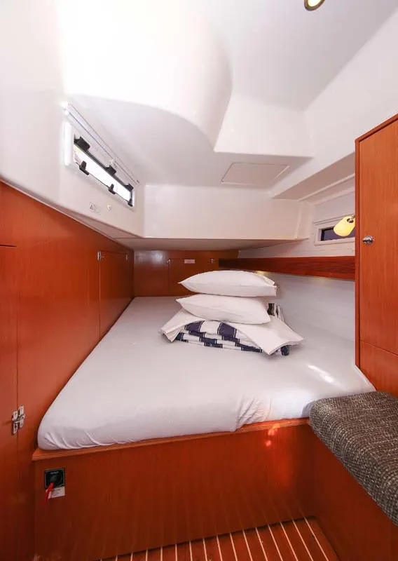 Cabin on Aries, a Bavaria Cruiser 45 sailboat at Volos Municipality, Greece