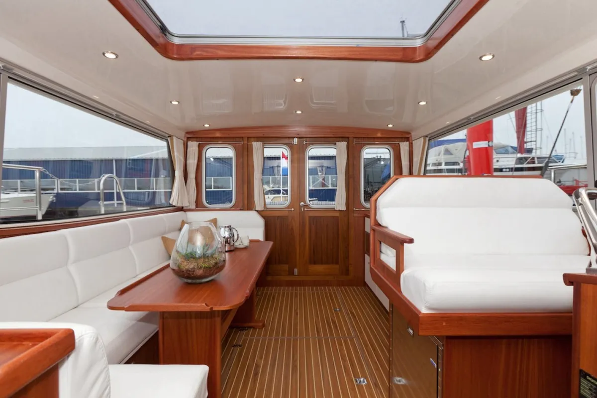 Salon of Neptunus, a Gulet Brandsma Luna 40 motorboat at Heukelum, Netherlands