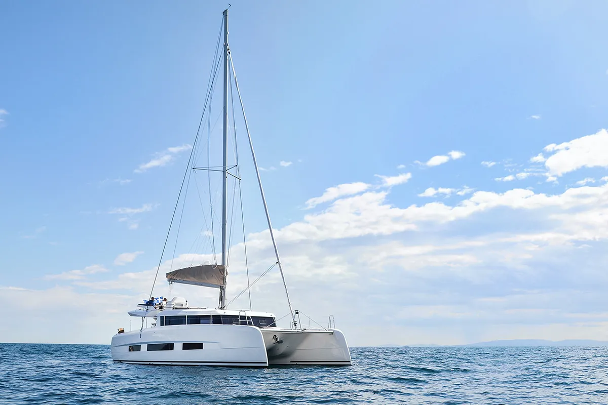 Exterior view of Hawaii 5-0, a Dufour 48 Catamaran catamaran at Parikia, Greece