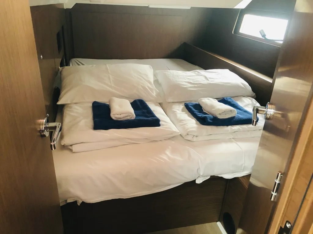 Cabin on PRINCESS MIA, a Beneteau Oceanis 46.1 sailboat at Split, Croatia