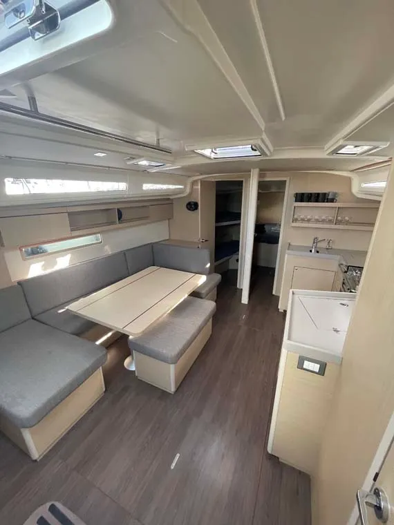 Salon of Star of the Seas, a Beneteau Oceanis 40.1 sailboat at Felanitx, Spain