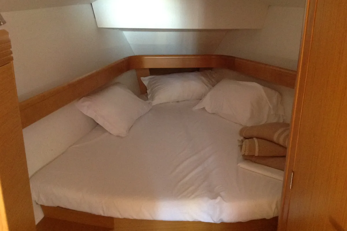 Cabin on Gemini, a Jeanneau Sun Odyssey 42 i sailboat at Olbia, Italy