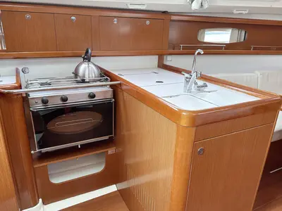 Galley of Poldi, a Beneteau Oceanis 31 sailboat at Heiligenhafen, Germany