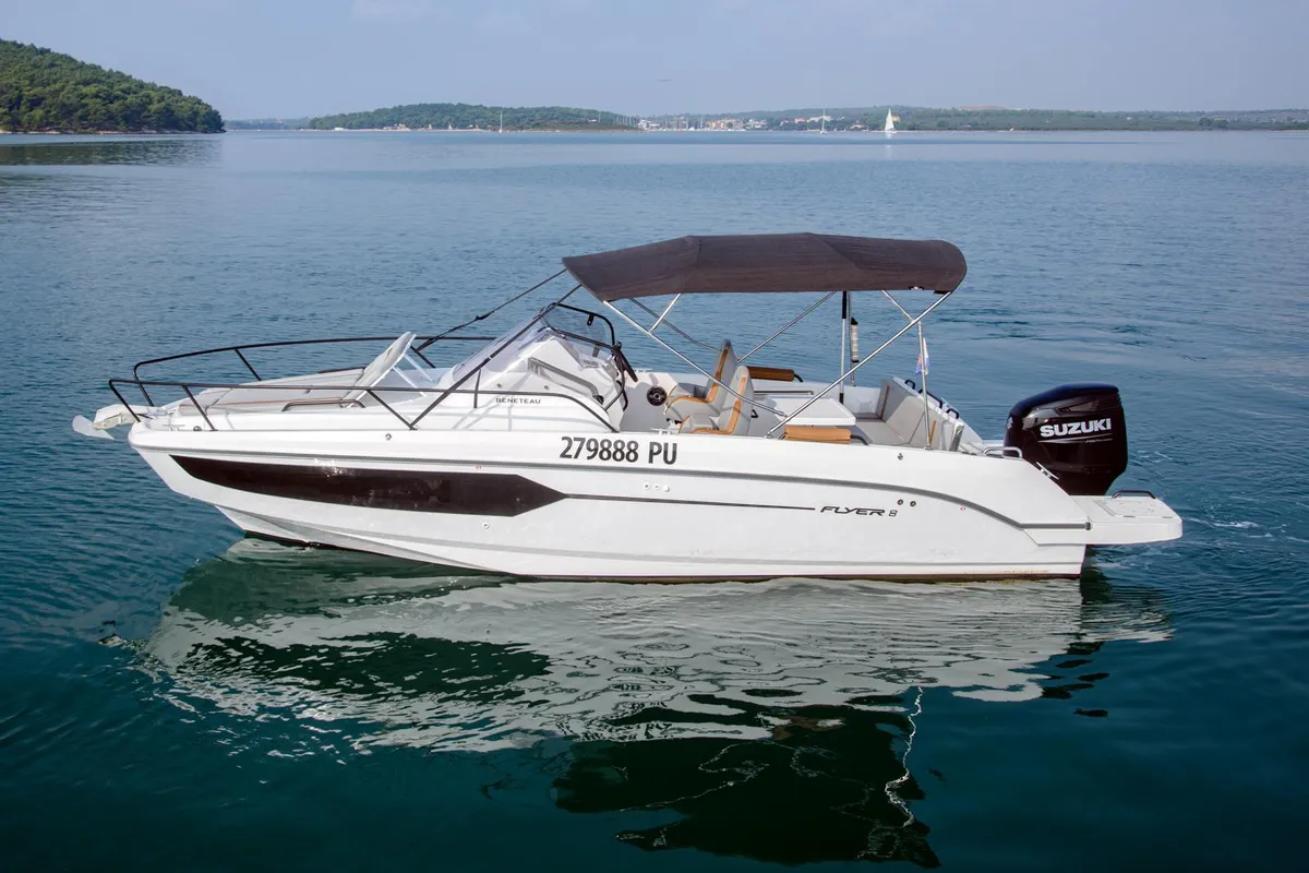 Exterior view of Beneteau Flyer 8, a Beneteau Flyer 8 SUNdeck motorboat at Grad Pula, Croatia