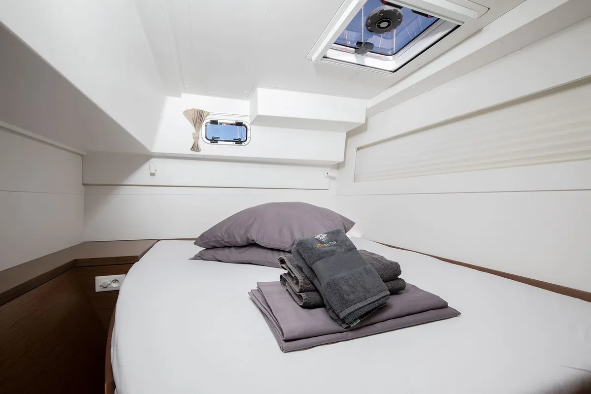 Cabin on Mare Negroni, a Lagoon 40 catamaran at Općina Medulin, Croatia