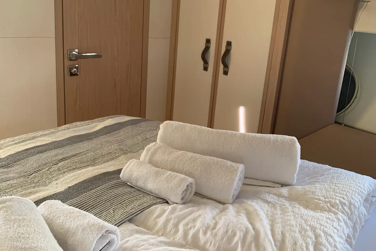 Cabin on Sundowner, a Beneteau Monte Carlo 5 motorboat at Grad Trogir, Croatia