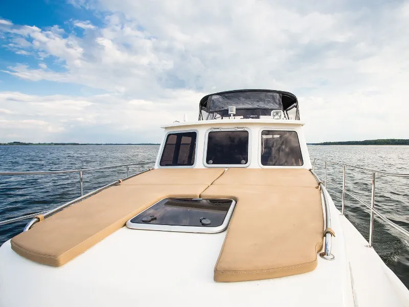 Deck of Nautiner 40.3 AFT, a Nautiner 40.3 AFT motorboat at Wilkasy, Poland