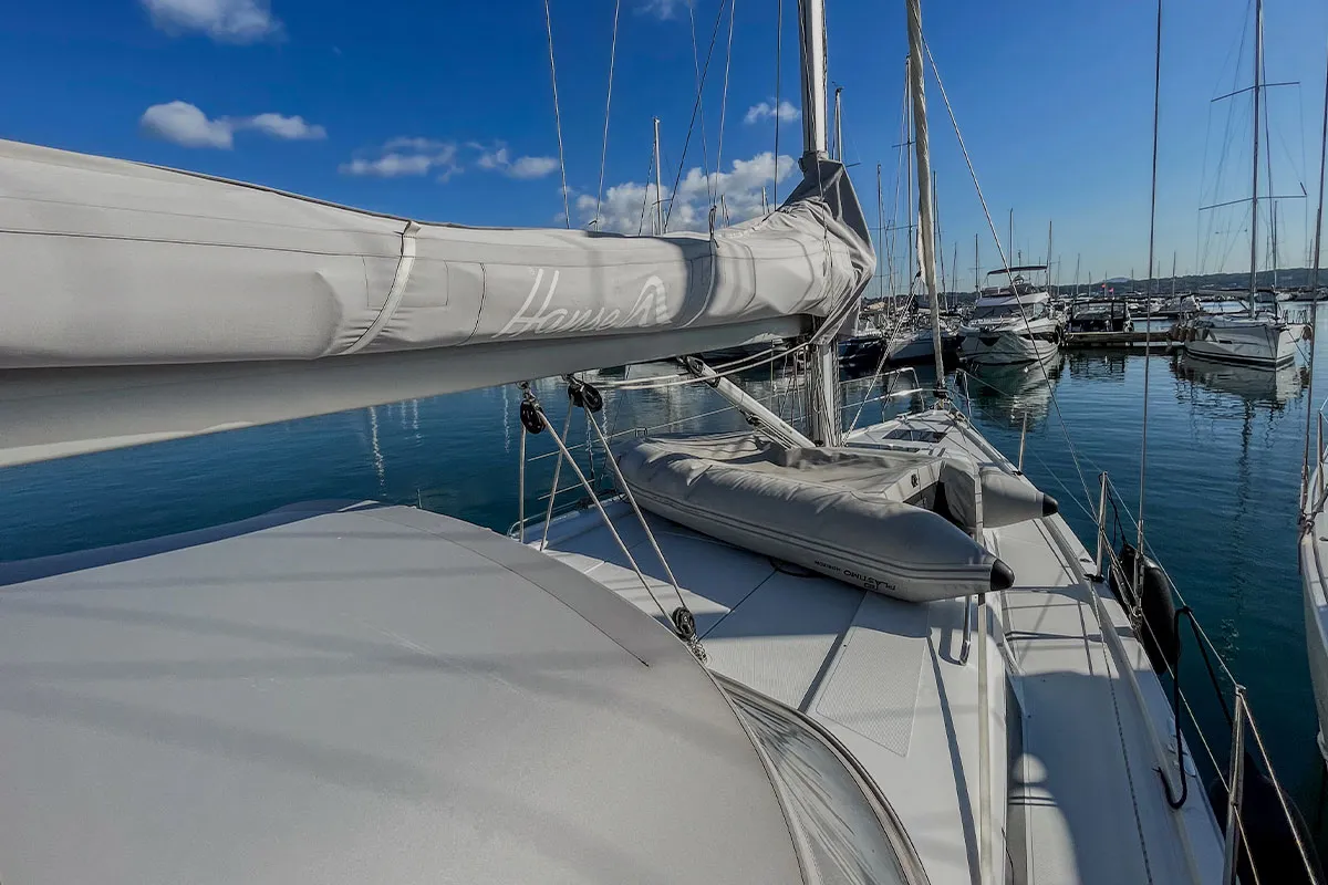 Deck of Pixtin, a Hanse 388 sailboat at Plan-d'Aups-Sainte-Baume, France