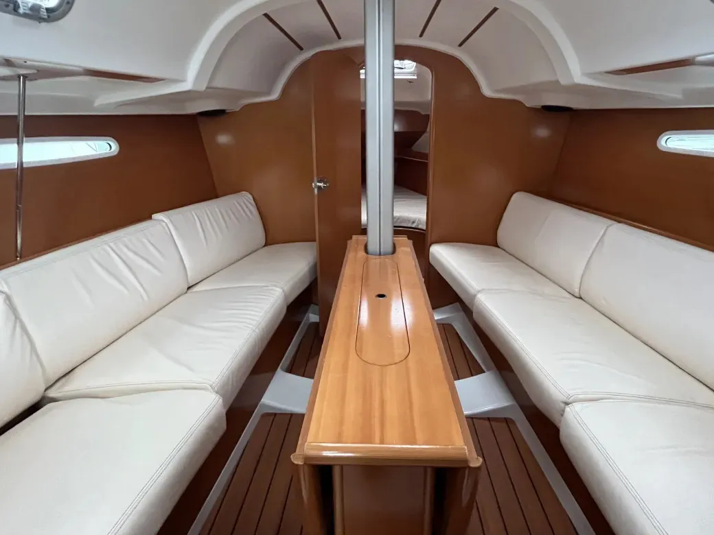 Salon of Tiaga, a Beneteau First 31.7 sailboat at Saint-Cast-le-Guildo, France