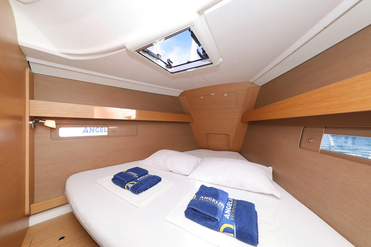 Cabin on Alabama, a Dufour 412 GL sailboat at Grad Biograd na Moru, Croatia