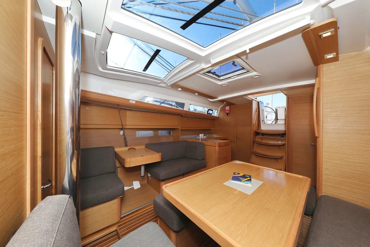 Salon of Alabama, a Dufour 412 GL sailboat at Grad Biograd na Moru, Croatia