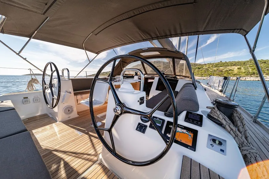 Fivek, a Dufour 460 GL sailboat at Primošten, Croatia