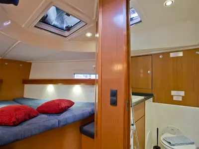 Cabin on Astros, a Bavaria Cruiser 41 sailboat at Grad Šibenik, Croatia