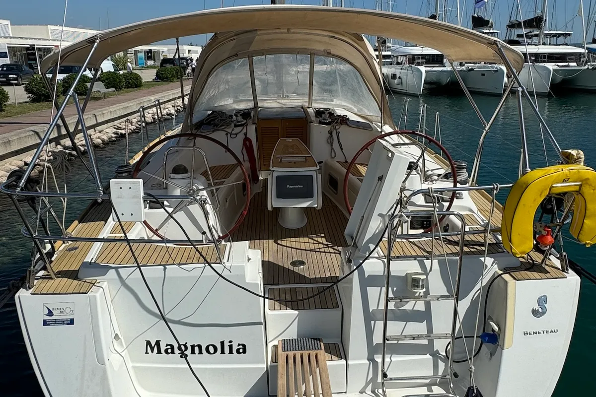 Cockpit of Magnolia, a Beneteau Oceanis 43 sailboat at Općina Sukošan, Croatia