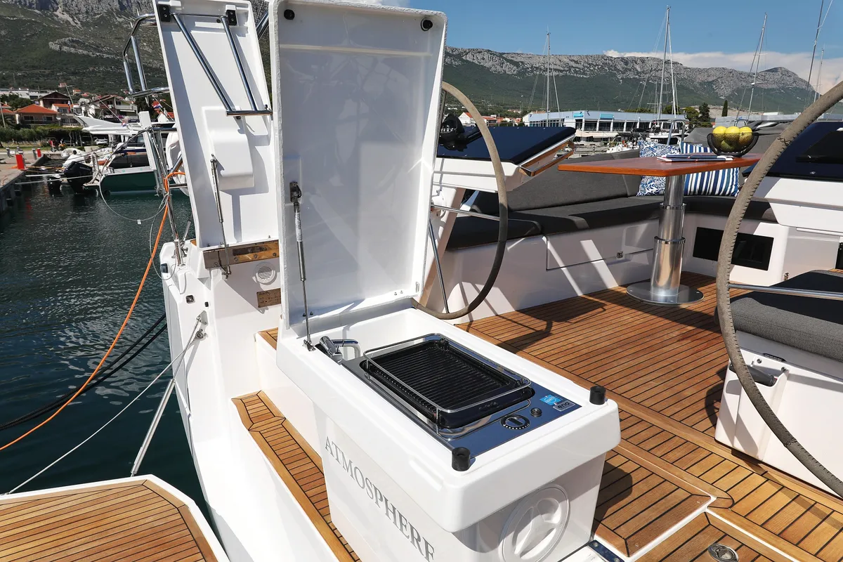 Atmosphere, a Hanse 460 sailboat at Kaštela, Croatia