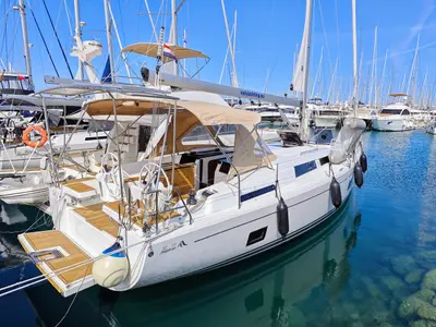 Cockpit of Tina, a Hanse 418 sailboat at Općina Sukošan, Croatia