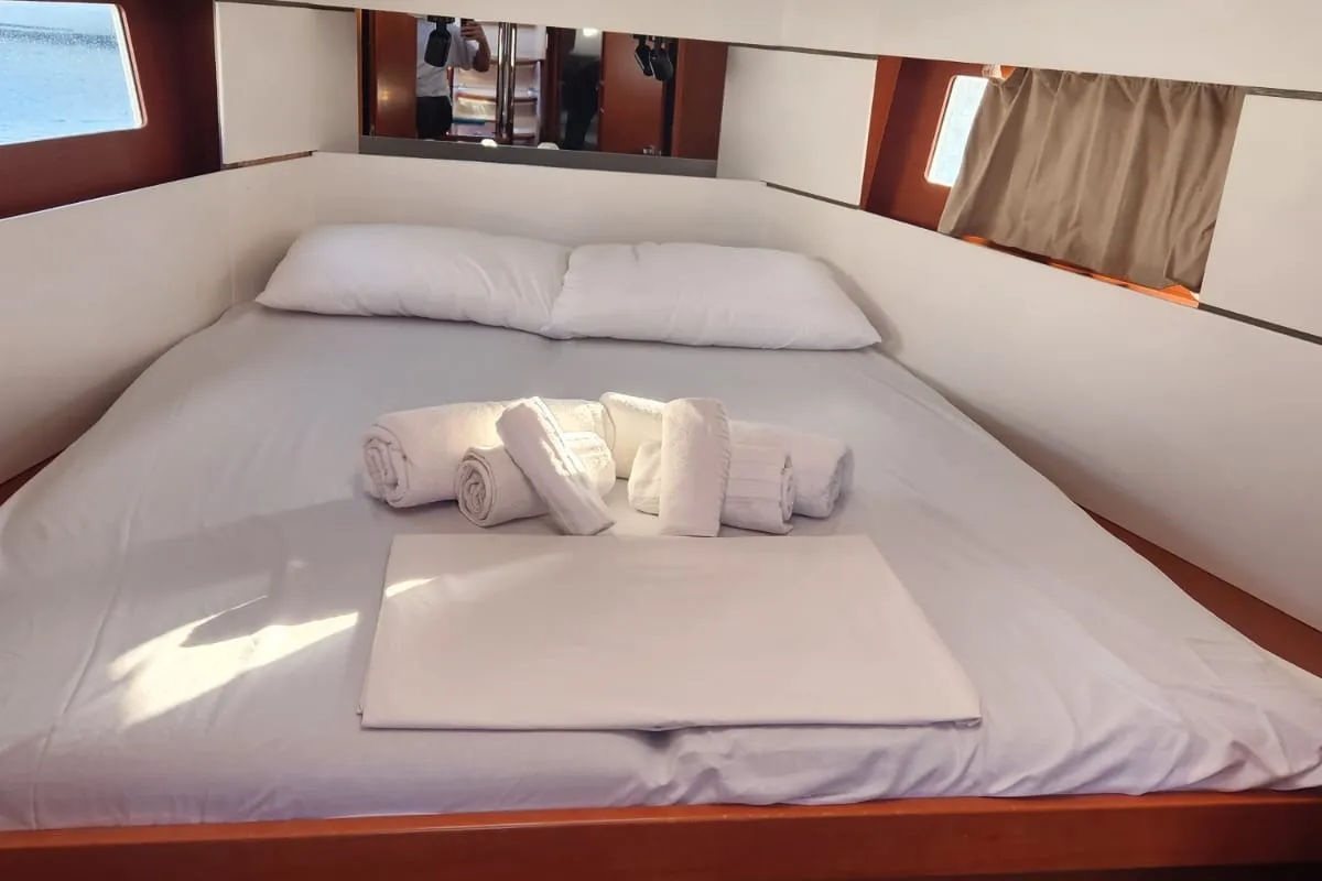 Cabin on Monica, a Beneteau Oceanis 38 sailboat at Cannigione, Italy