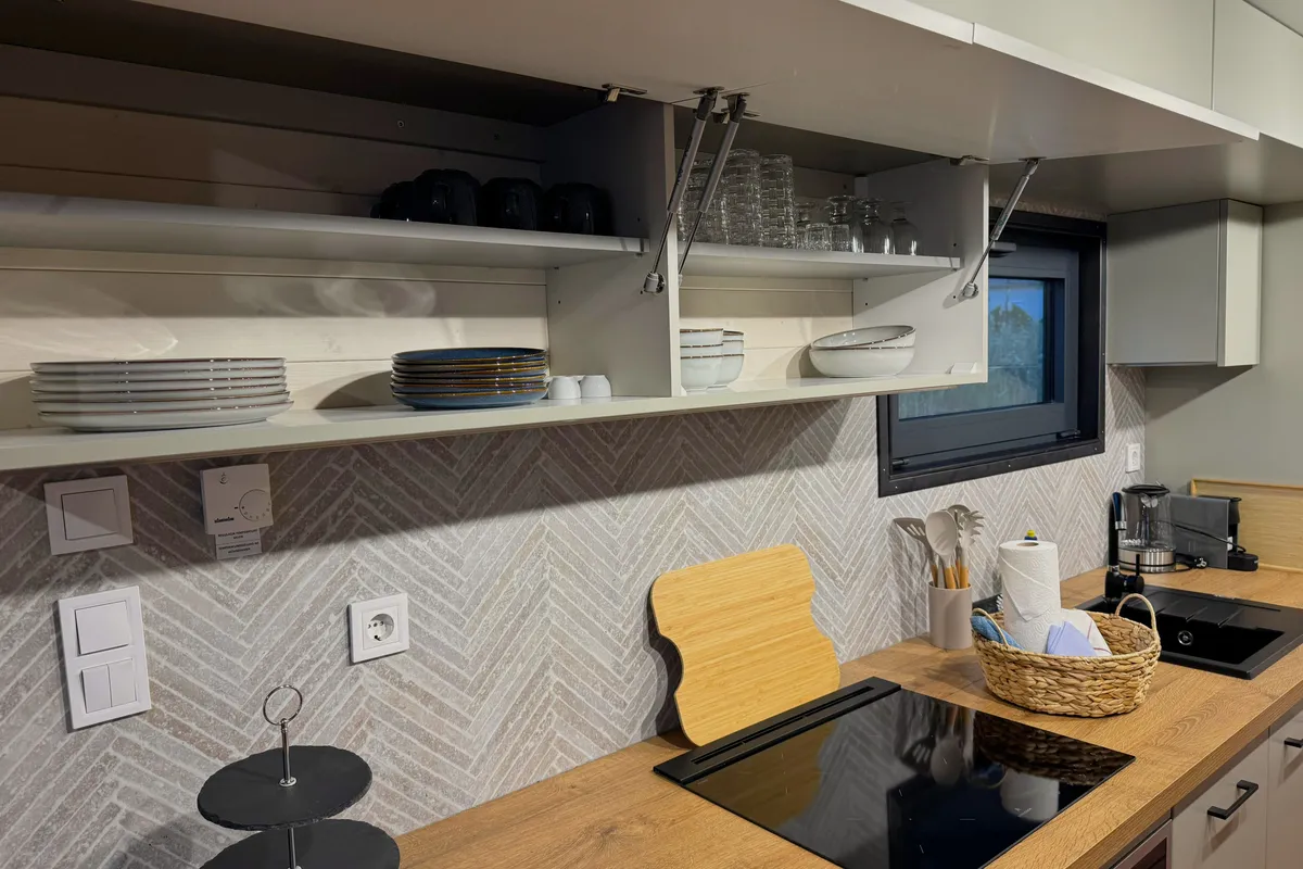 Galley of Roxy, a Woma D13 motorboat at Fürstenberg/Havel, Germany