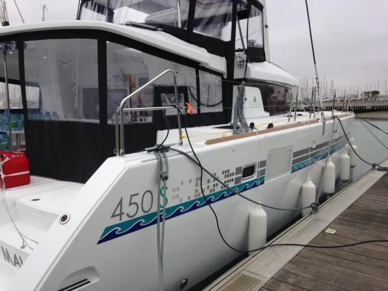 Exterior view of Maui, a Lagoon 450 Sport catamaran at Roche Caiman, Seychelles