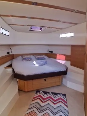 Cabin on Pardo 43, a Pardo 43 motorboat at Grad Opatija, Croatia