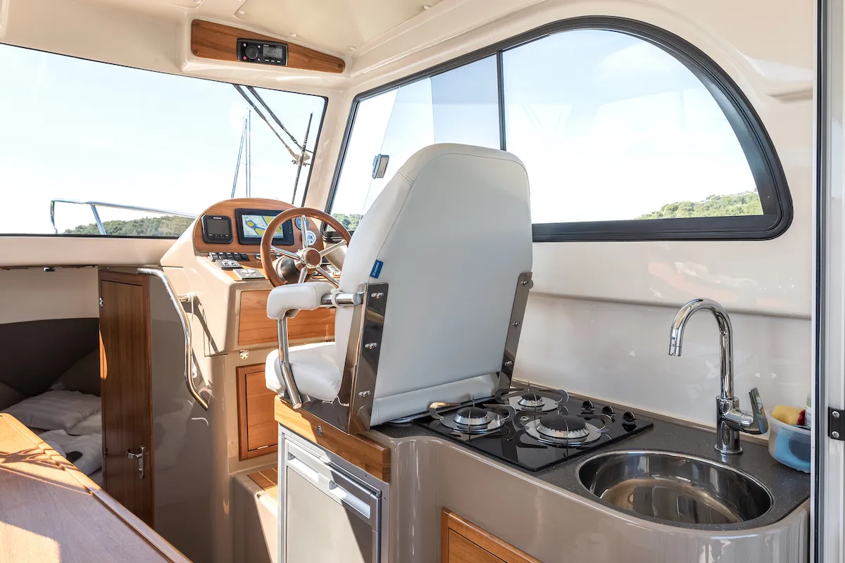 Exterior view of Leidi 800R, a motorboat at Pula, Croatia