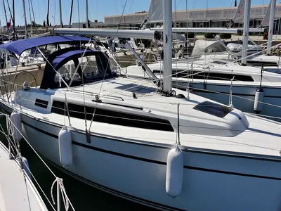 Cabin on Vita, a Bavaria Cruiser 34 sailboat at Sukošan, Croatia