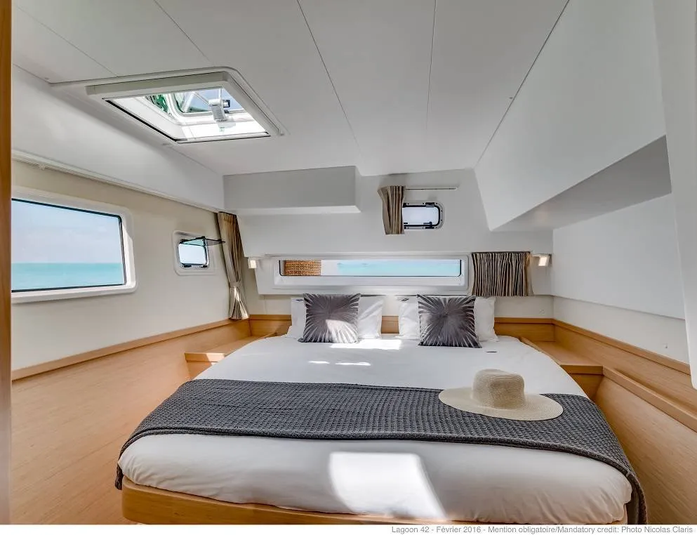 Cabin on Zil II, a Lagoon 42 catamaran at Roche Caiman, Seychelles