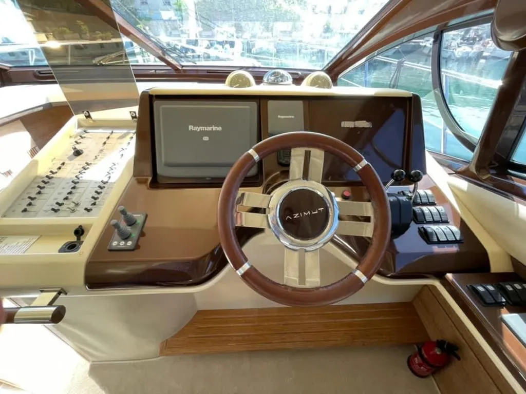 Cockpit of Kecalu, a Azimut 47 motorboat at Primošten, Croatia