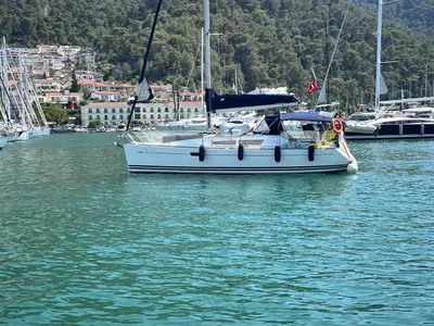 Cabin on Che, a Jeanneau Sun Odyssey 36i sailboat at Fethiye, Turkey
