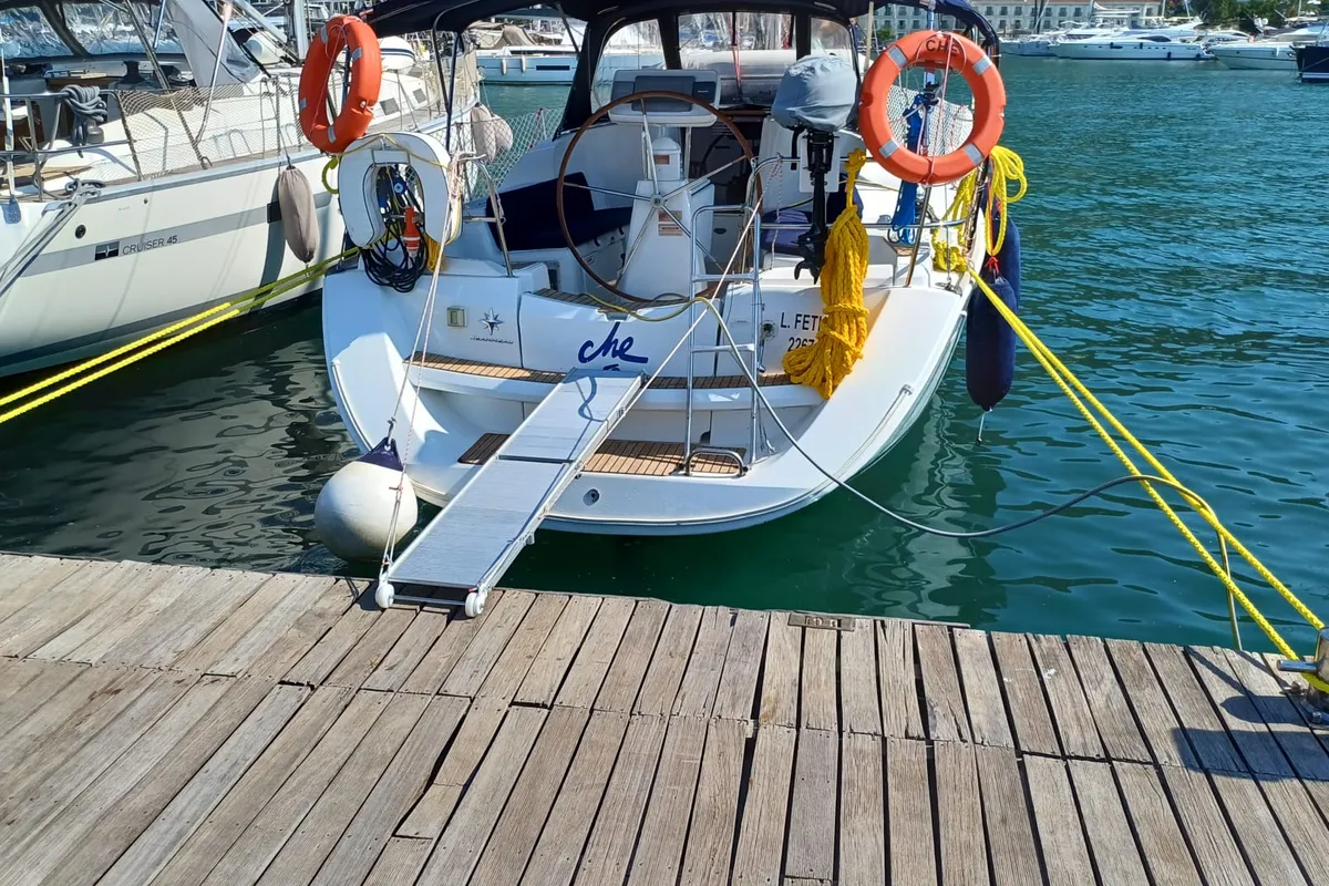 Exterior view of Che, a Jeanneau Sun Odyssey 36i sailboat at Fethiye, Turkey