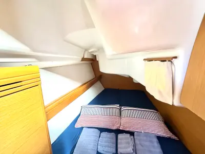 Cabin on Che, a Jeanneau Sun Odyssey 36i sailboat at Fethiye, Turkey