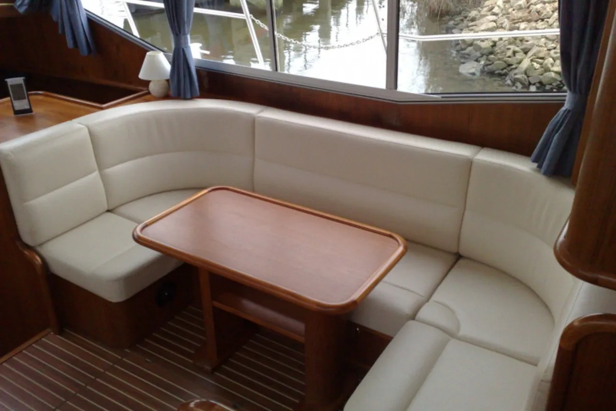 Cockpit of Mercurius, a De Drait Advantage 42 motorboat at Heukelum, Netherlands