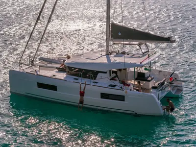 Pussycat, a Lagoon 40 catamaran at Roche Caiman, Seychelles