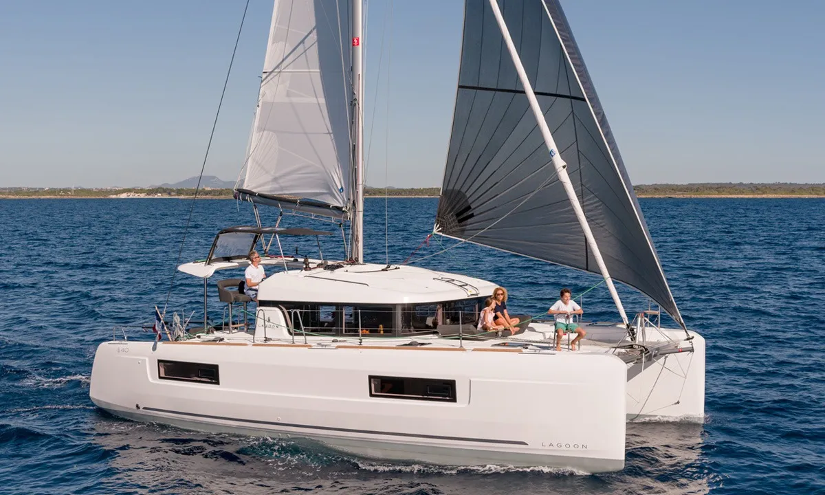 Pussycat, a Lagoon 40 catamaran at Roche Caiman, Seychelles
