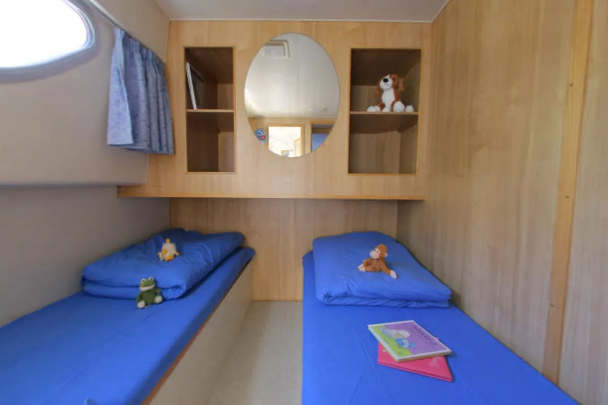 Cabin on Calypso, a Cygnet Calypso motorboat at Jarnac, France