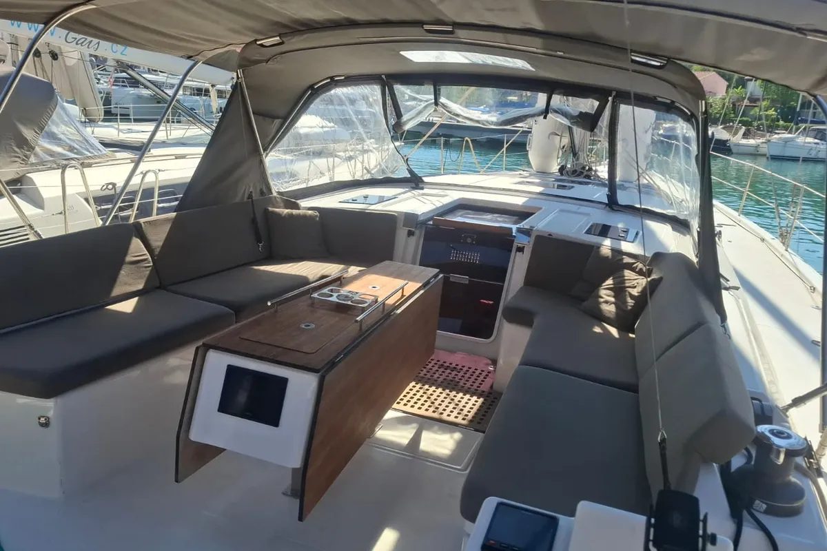 Deck of Atua, a Dufour 530 sailboat at Tonnarella, Italy