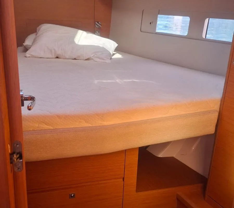 Cabin on Atua, a Dufour 530 sailboat at Tonnarella, Italy