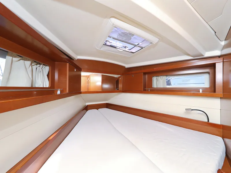 Cabin on Hope, a Beneteau Oceanis 41 sailboat at Zadar, Croatia