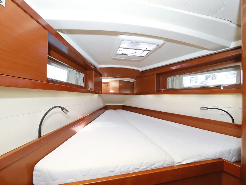 Cabin on Hope, a Beneteau Oceanis 41 sailboat at Zadar, Croatia