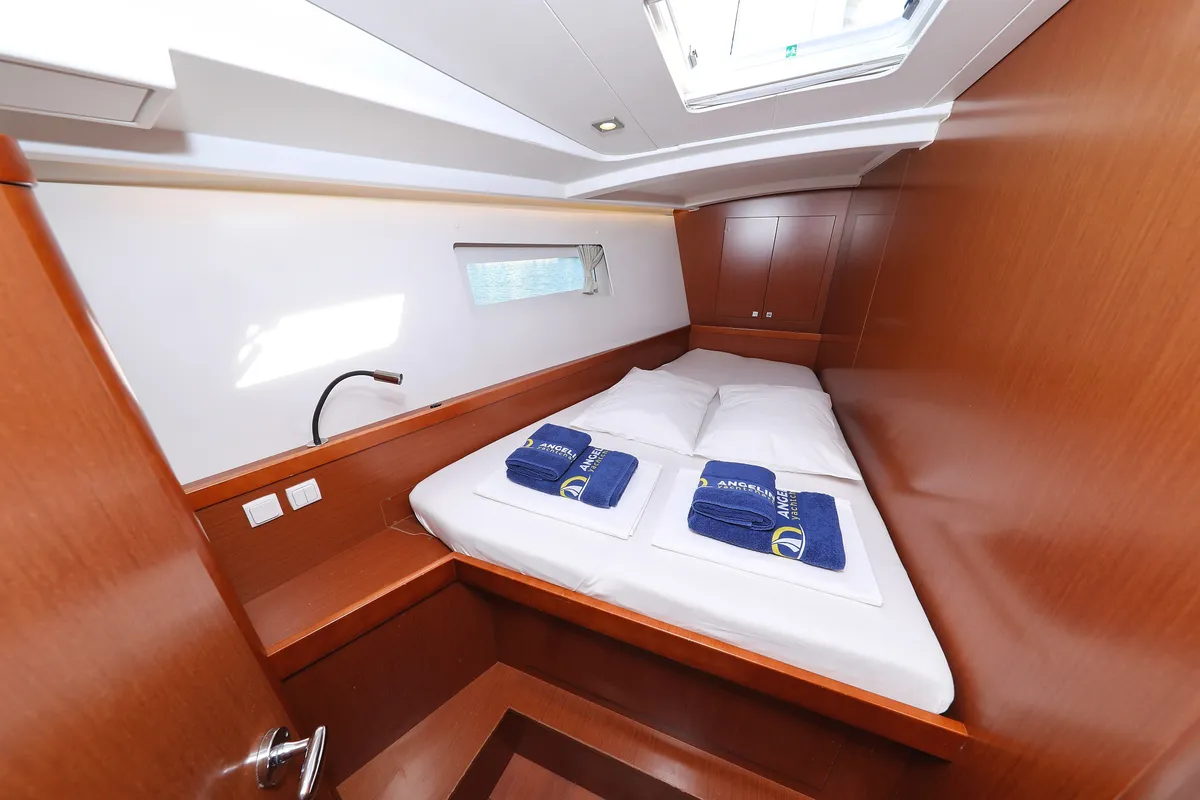Cabin on Zephyra, a Beneteau Oceanis 45 sailboat at Sukošan, Croatia