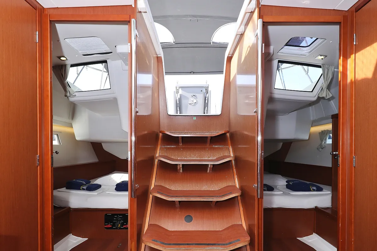 Cabin on Zephyra, a Beneteau Oceanis 45 sailboat at Sukošan, Croatia