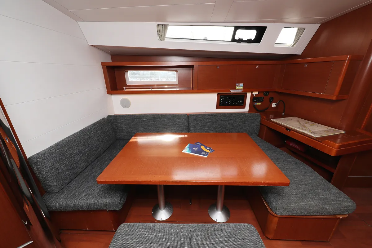 Salon of Zephyra, a Beneteau Oceanis 45 sailboat at Sukošan, Croatia