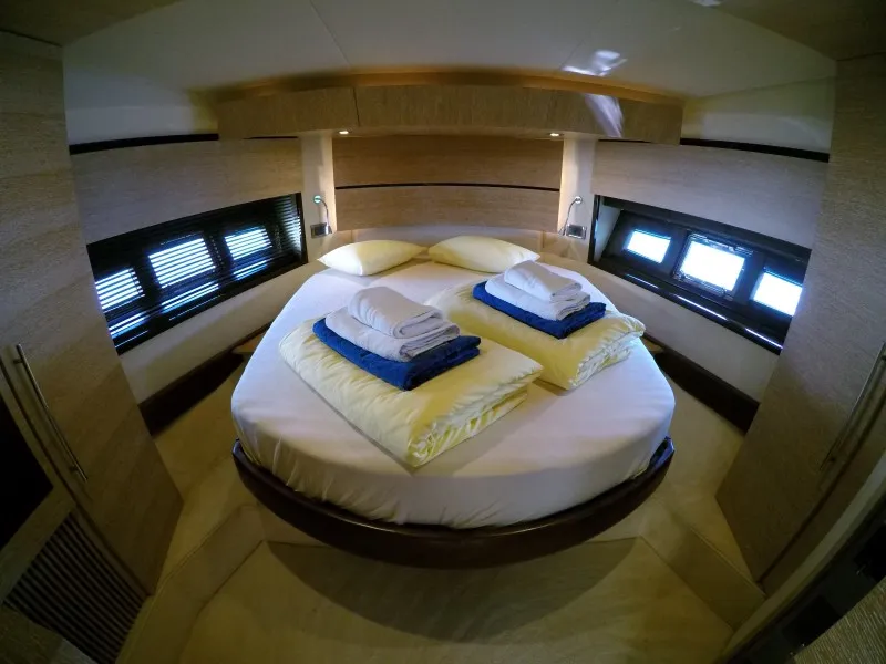 Cabin on Luma, a Azimut 47 motor yacht at Grad Šibenik, Croatia