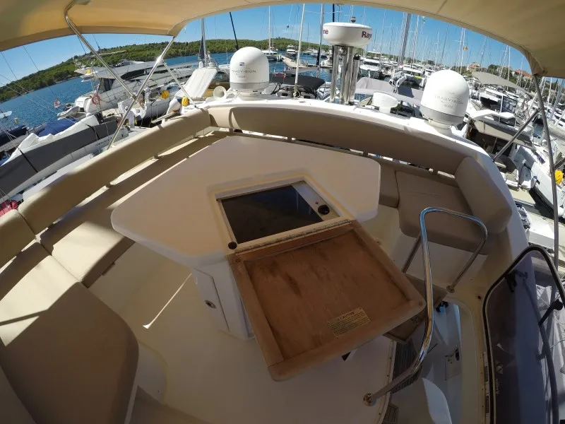 Cockpit of Luma, a Azimut 47 motor yacht at Grad Šibenik, Croatia
