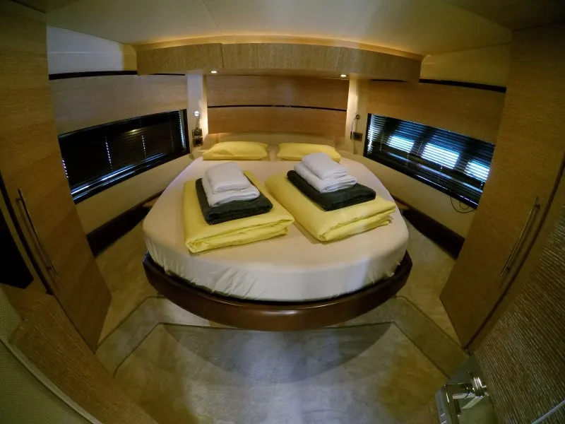 Cabin on Luma, a Azimut 47 motor yacht at Grad Šibenik, Croatia