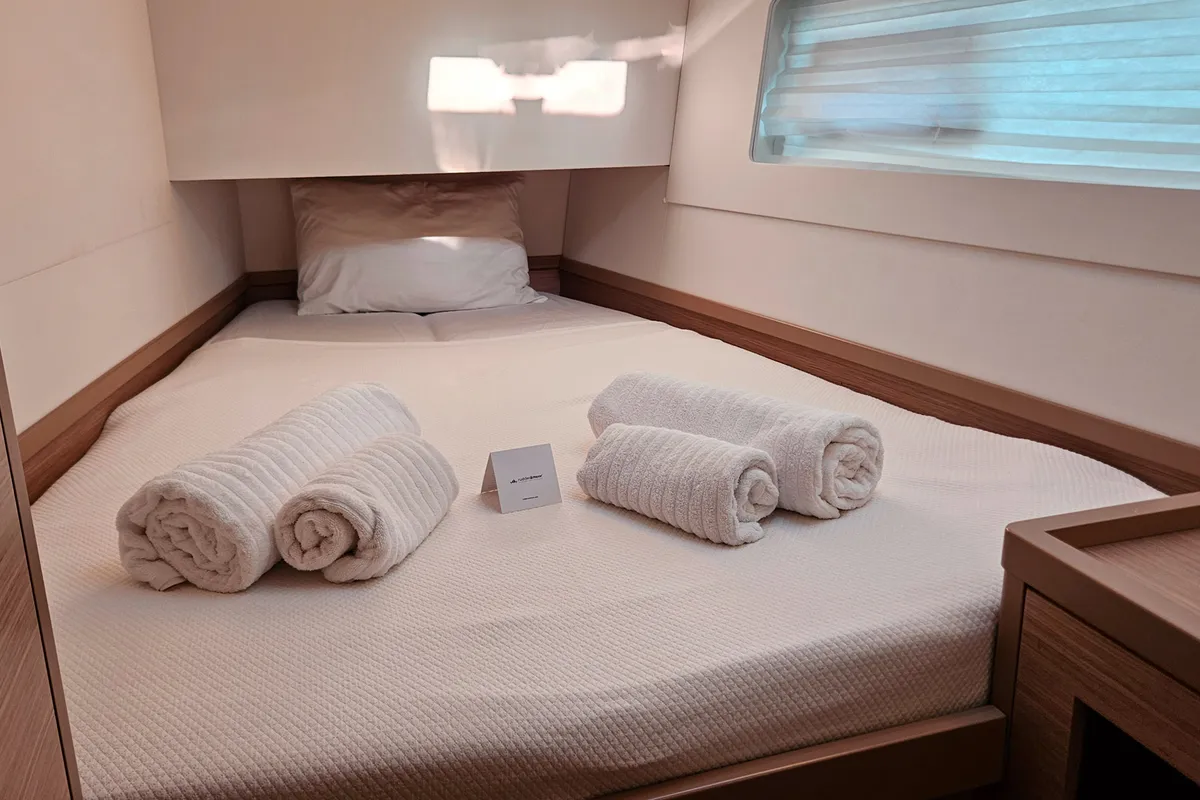 Cabin on Shima, a Lagoon 40 catamaran at Marmaris, Turkey
