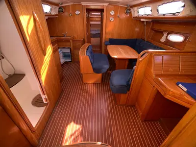 Salon of Snoopy, a Bavaria 46 Cruiser sailboat at Flensburg, Germany