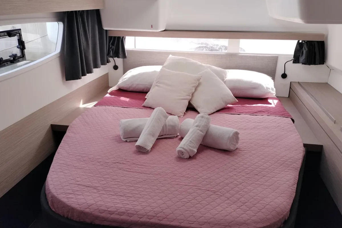 Cabin on Luna, a Fountaine Pajot Isla 40 catamaran at Cagliari, Italy